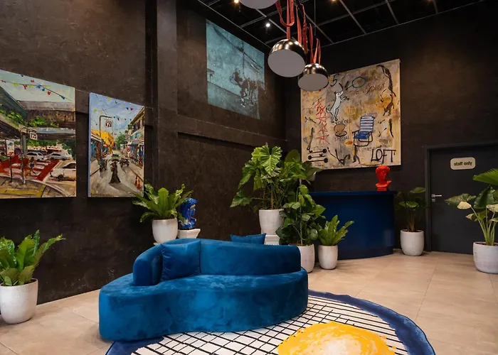 5loft Anti-hotel, Silom, 호텔 *