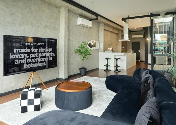 5loft Anti-hotel, Silom, 호텔 방콕